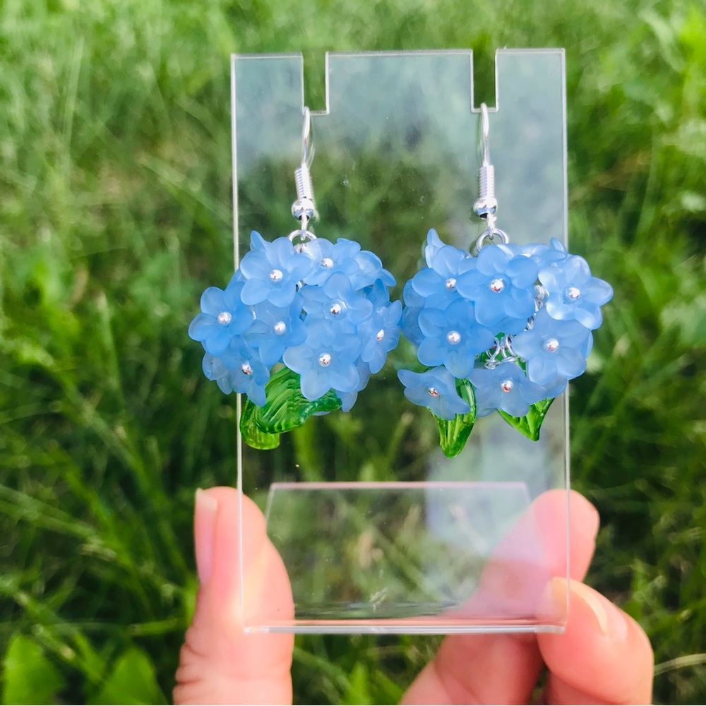 Handmade earrings with lucite flowers